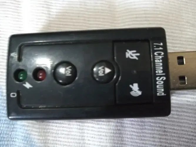 placa de som USB 7.1+cabos/adaptadores de audio/video sem uso+fan sunon 