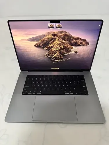MacBook M1 PRO / 16 pol / 16gb RAM /512gb SSD