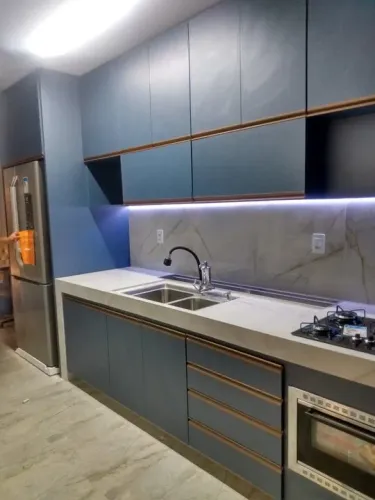 Armários de Cozinha 100% MDF.