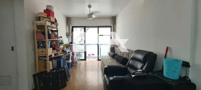 Apartamento - / Residencial / Copacabana