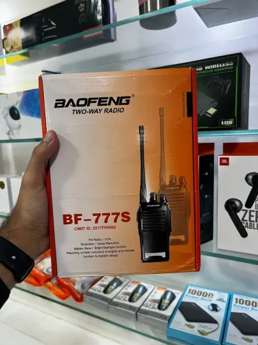 Rádio Comunicador Walkie Talkie Baofeng 