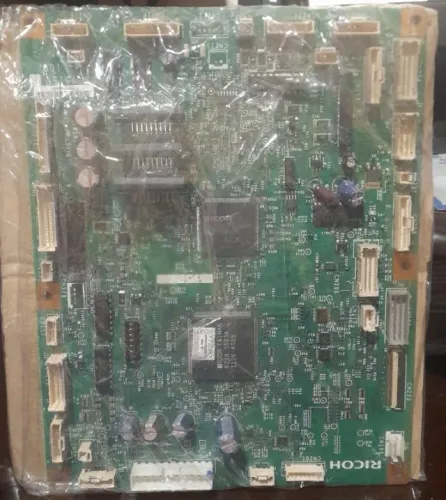 D0095155 placa Ricoh IO Board MP 4000/5000