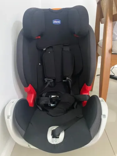 Cadeira para Auto - De 9 a 36 Kg - YOUniverse - Fix Jet Black - Chicco