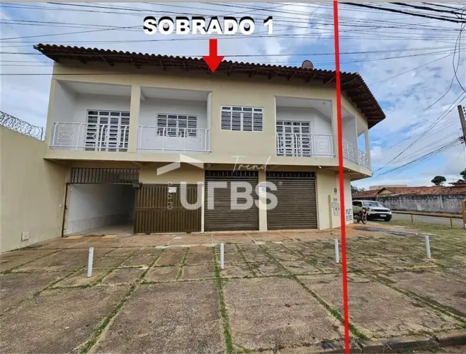 Sobrado residencial comercial - Vila Paraiso - Duas quadras abaixo da av. Bernardo Sayão.