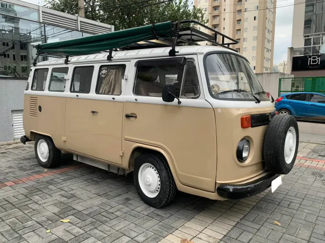 Volkswagen kombi home 1996