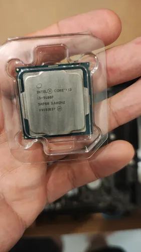 Processador Intel Core i3-9100F (Funcionando Normalmente)