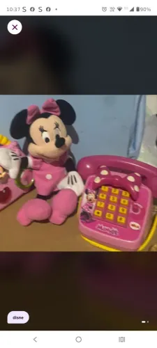 Minnie pelúcia e telefone 