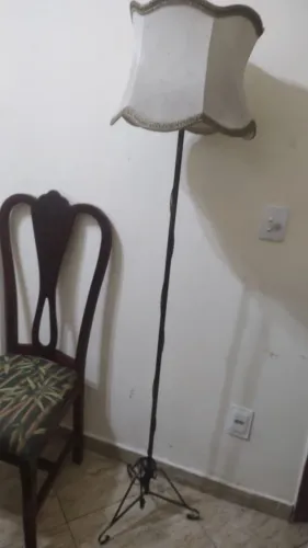 Abajur de pé