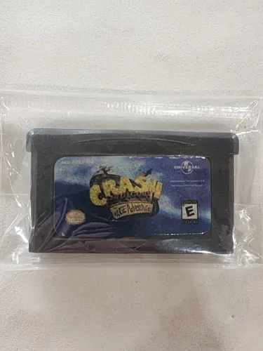 Crash Bandicoot: The Huge Adventure (Game Boy Advance)