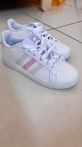 Tênis Adidas