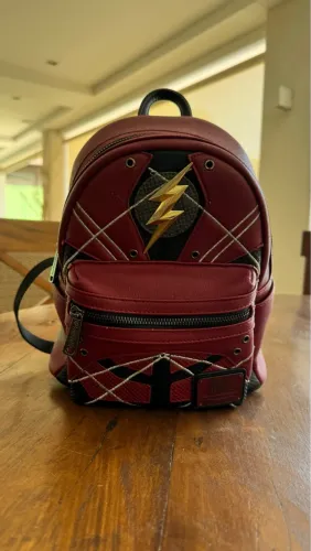 Mochila do Flash 100% couro