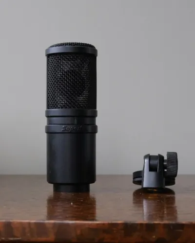 Microfone Superlux E205 Condensador - Similar ao AT2020
