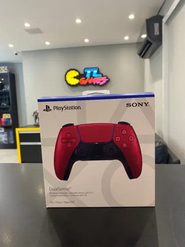 ? Controle PS5 DualSense - Volcanic Red (Original Sony)