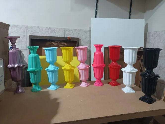 Par de Vasos Decorativos Coloridos - Lindos e Modernos!