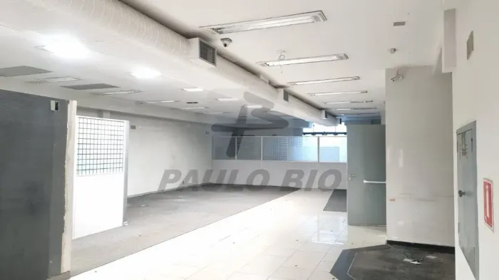 Prédio comercial para alugar no Bairro Curuçá em Santo André -SP.