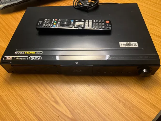 DVD CD PLAYER HOME THEATHER LG