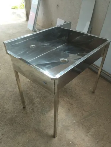Tanque inox p lavar peças