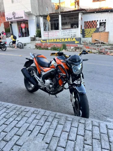 Moto Extra Edição limitada CB Twister 250F 2019