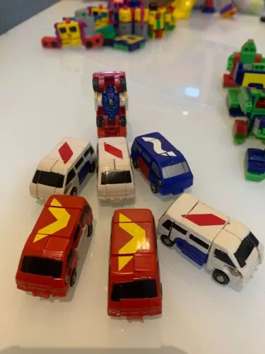 Brinquedos letra bot