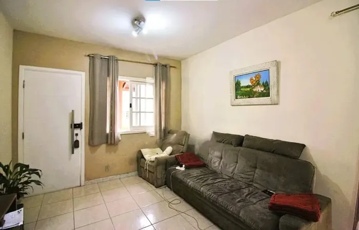 Casa em Condomínio à Venda em São Bernardo do Campo-SP, Bairro Taboão: 3 Quartos, 2 Salas,