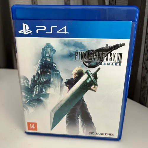 Jogo Final Fantasy 7 Remake para ps4 e pode ser usado no ps5