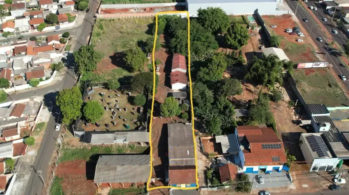Terreno Comercial à Venda  Avenida da Liberdade  Região Norte  Londrina PR