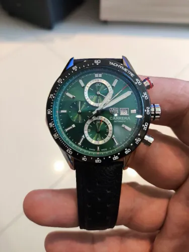 TAG HAUER Carrera
