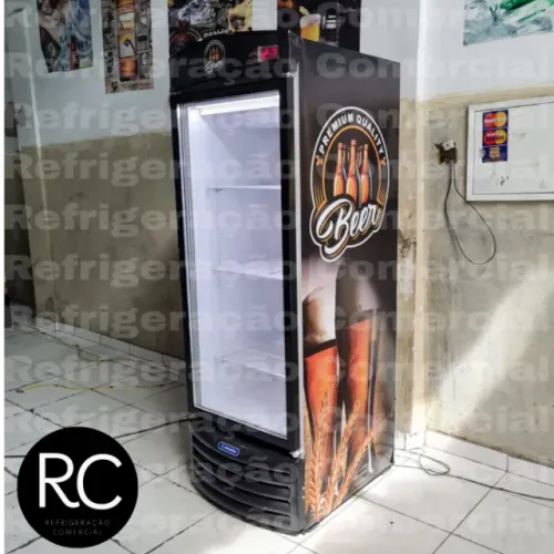 Geladeira Expositora Metalfrio