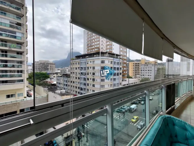 BOTAFOGO - 03 QUARTOS - 01 SUÍTE- 02 VAGAS