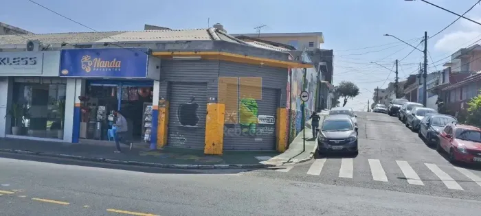 loja de esquina muito bem localizada na avenida do oratório, próxima ponto de ônibus e ban