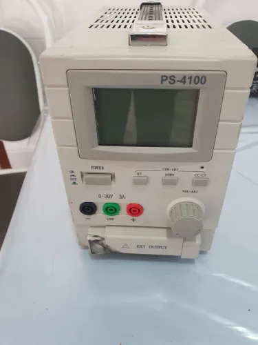 Fonte de Alimentação Ajustável PS-4100