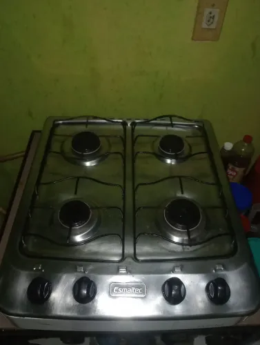 Fogão de mesa Esmaltec