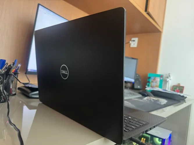 Notebook Dell Inspiron 15 i5 8gb 500ssd teclado numerico leitor digital