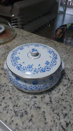 Sopeira grande pintada a mão.  