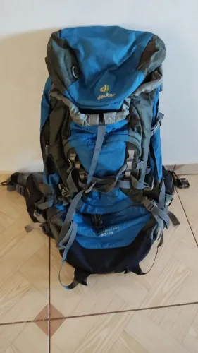 Mochilão mochila cargueira deuter pro aircontact 60 + 15