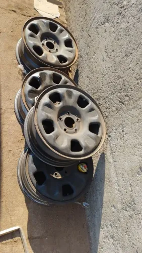 Vendo jogo de rodas de ferro Aro R16 5 furos 