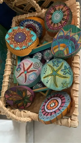 Conjunto de Pedras Decorativas Pintadas à Mão