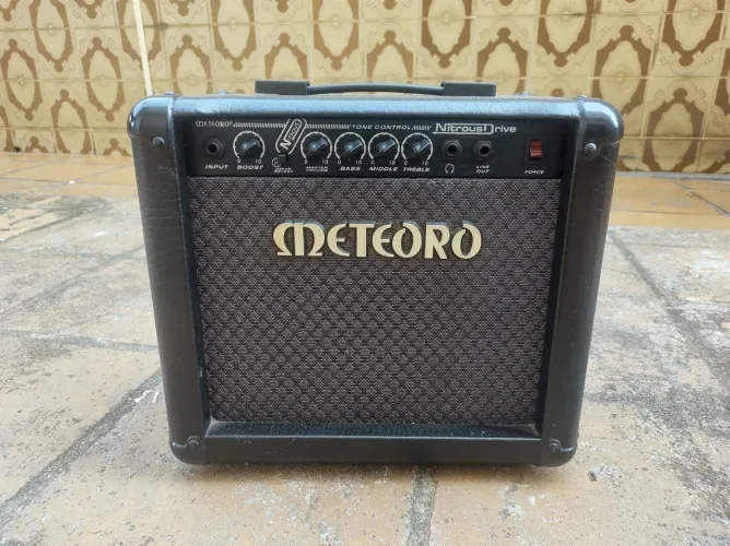 Amplificador Meteoro Nitrous Drive