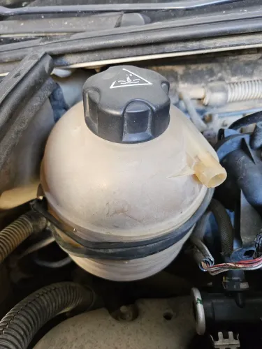 Reservatório de Expansão Radiador peugeot 206 completo com suporte e tampa