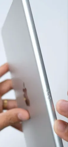 BAIXEI - Apple iPad 9 64Gb Zerado com Caixa e Capa