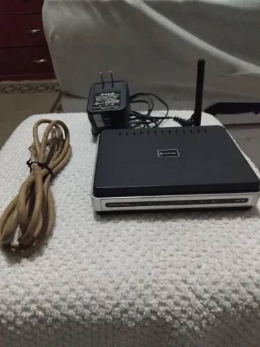 Roteador wireless D-link modelo DIR-300