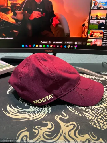 BONÉ NIKE NOCTA VERMELHO VINHO