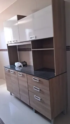 Armário usado (sem avaria)