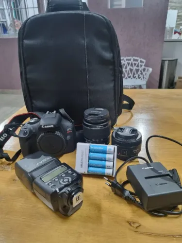 camara profissional Cânon t7+