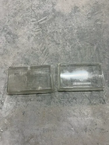 PAR DE LENTES DE FAROL - GOL E SAVEIRO 87 A 90 | CIBIÉ MODELO PEQUENO