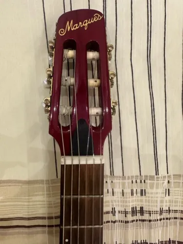 O Violão Nylon Marquês VN-19. Nylon. Excelente estado