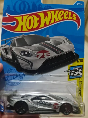 Hot Wheels 2016 Ford GT Race - Miniatura Colecionável