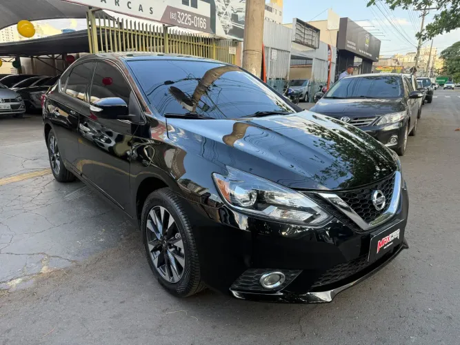 Nissan Sentra SL 2.0 Flexstart 16V Aut. 2017