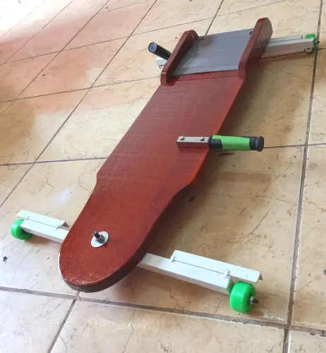 ( NOVO ) Skate Carrinho de Rolimã Clássico  com rodas em poliuretano. 