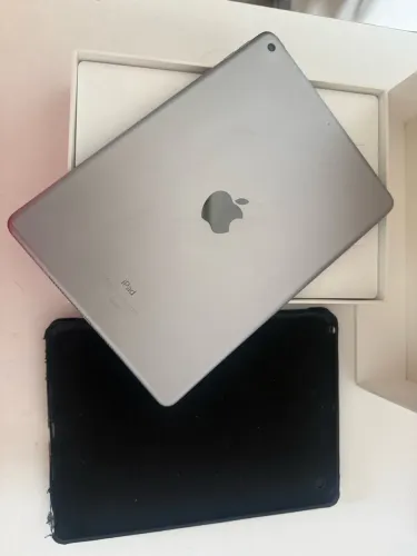 iPad- 5° geração em perfeito estado